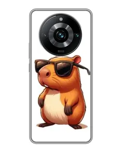 Чехол для Realme 11 Pro Plus с картинкой «Капибара в очках»