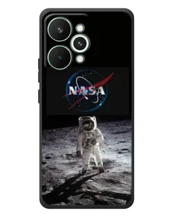 Чехол для Realme 15 Pro с картинкой «Астронавт на Луне»