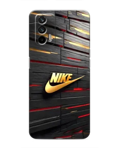 Чехол для Realme 7 с картинкой «Золотой Nike на металле» Чехол для Realme 7 с картинкой «Золотой Nike на металле»