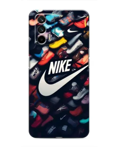 Чехол для Realme 7 с картинкой «Коллекция кроссовок Nike» Чехол для Realme 7 с картинкой «Коллекция кроссовок Nike»