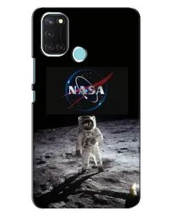 Чехол для Realme C17 с картинкой «Астронавт на Луне»