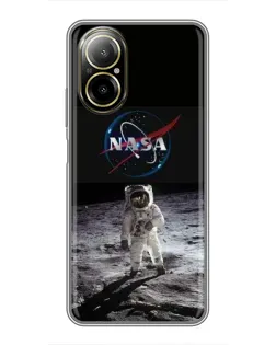 Чехол для Realme C67 с картинкой «Астронавт на Луне»