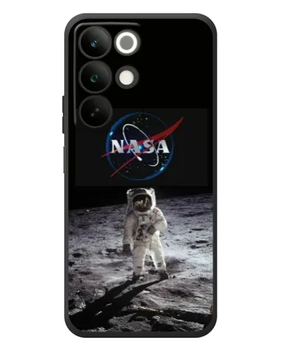 Чехол для Realme C85 с картинкой «Астронавт на Луне»