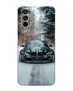 Чехол для Realme GT с картинкой «BMW в зимнем лесу»