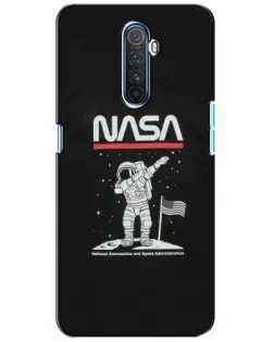 Чехол для Realme X2 Pro с картинкой «NASA — шагаем по Луне»