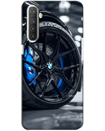 Чехол для Realme XT с картинкой «Колесо BMW вблизи»