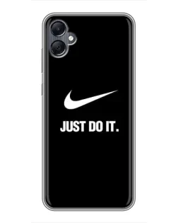 Чехол для Samsung Galaxy A05 с картинкой «Классический принт Nike»