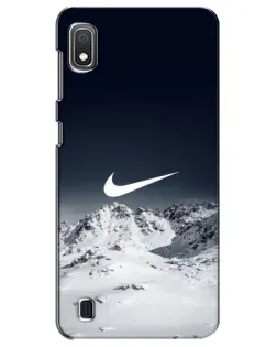 Чехол для Samsung Galaxy A10 2019 (A105F) с картинкой «Nike — зимние горы» Чехол для Samsung Galaxy A10 2019 (A105F) с картинкой «Nike — зимние горы»