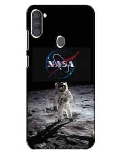 Чехол для Samsung Galaxy A11 (A115) с картинкой «Астронавт на Луне» Чехол для Samsung Galaxy A11 (A115) с картинкой «Астронавт на Луне»