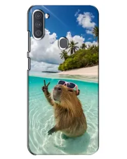 Чехол для Samsung Galaxy A11 (A115) с картинкой «Капибара на море»