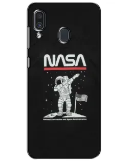 Чехол для Samsung Galaxy A30 2019 (A305F) с картинкой «NASA — шагаем по Луне» Чехол для Samsung Galaxy A30 2019 (A305F) с картинкой «NASA — шагаем по Луне»