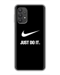 Чехол для Samsung Galaxy A32 (5G) с картинкой «Классический принт Nike» Чехол для Samsung Galaxy A32 (5G) с картинкой «Классический принт Nike»