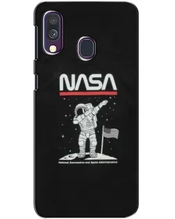 Чехол для Samsung Galaxy A40 2019 (A405F) с картинкой «NASA — шагаем по Луне» Чехол для Samsung Galaxy A40 2019 (A405F) с картинкой «NASA — шагаем по Луне»