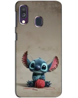 Чехол для Samsung Galaxy A40 2019 (A405F) с картинкой «Стич на коричневом фоне» Чехол для Samsung Galaxy A40 2019 (A405F) с картинкой «Стич на коричневом фоне»
