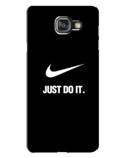 Чехол для Samsung Galaxy A7 2016 (A7100, A710F) с картинкой «Классический принт Nike»