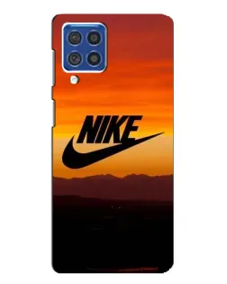 Чехол для Samsung Galaxy F62 с картинкой «Nike — вечерний горизонт»