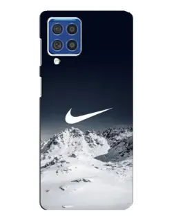 Чехол для Samsung Galaxy F62 с картинкой «Nike — зимние горы»