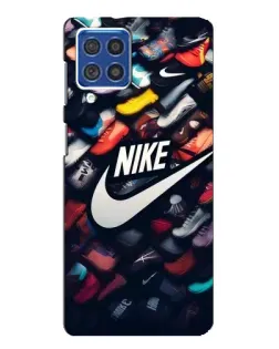 Чехол для Samsung Galaxy F62 с картинкой «Коллекция кроссовок Nike»