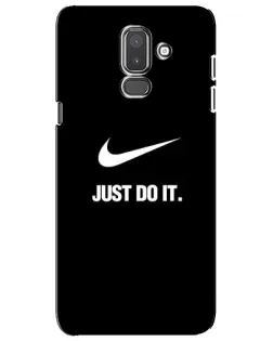 Чехол для Samsung Galaxy J8 2018 (J810) с картинкой «Классический принт Nike» Чехол для Samsung Galaxy J8 2018 (J810) с картинкой «Классический принт Nike»