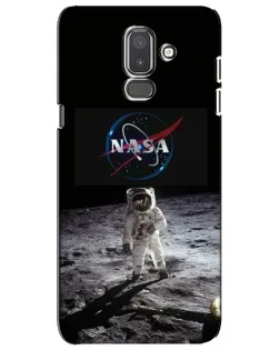 Чехол для Samsung Galaxy J8 2018 (J810) с картинкой «Астронавт на Луне»