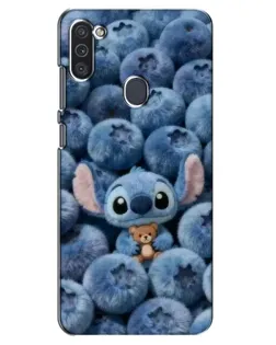 Чехол для Samsung Galaxy M11 с картинкой «Стич и голубика» Чехол для Samsung Galaxy M11 с картинкой «Стич и голубика»