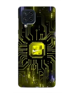 Чехол для Samsung Galaxy M32 с картинкой «Nike — золотая искра» Чехол для Samsung Galaxy M32 с картинкой «Nike — золотая искра»