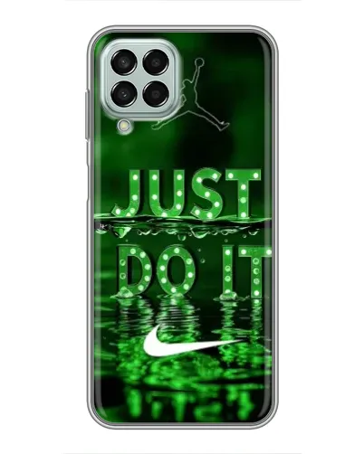 Чехол для Samsung Galaxy M33 (5G) (M336B) с картинкой «Зеленый неоновый Nike»