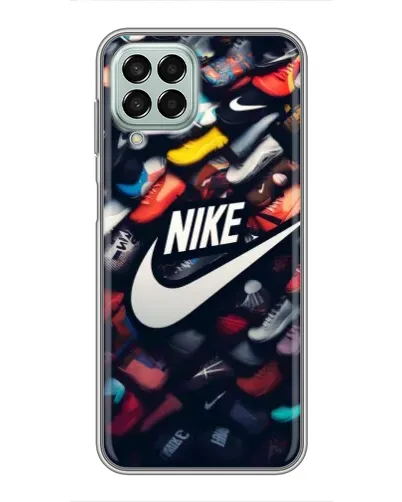 Чехол для Samsung Galaxy M33 (5G) (M336B) с картинкой «Коллекция кроссовок Nike»