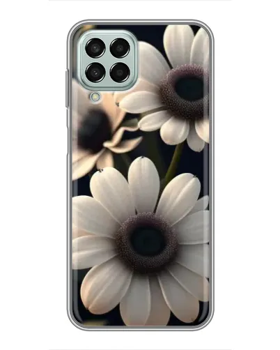Чехол для Samsung Galaxy M33 (5G) (M336B) с картинкой «Белые маргаритки макро»