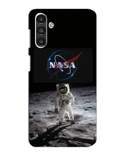 Чехол для Samsung Galaxy M34 (5G) с картинкой «Астронавт на Луне»
