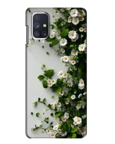 Чехол для Samsung Galaxy M51 с картинкой «Ветка мелких белых цветов»