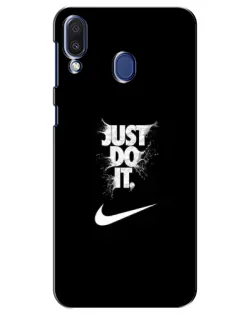 Чехол для Samsung Galaxy M20 (M205) с картинкой «Текстовый принт Nike» Чехол для Samsung Galaxy M20 (M205) с картинкой «Текстовый принт Nike»