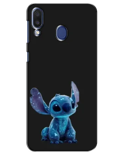 Чехол для Samsung Galaxy M20 (M205) с картинкой «Стич на черном» Чехол для Samsung Galaxy M20 (M205) с картинкой «Стич на черном»