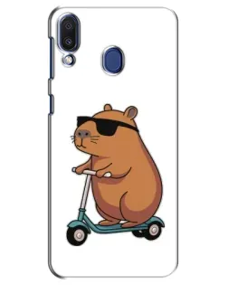 Чехол для Samsung Galaxy M20 (M205) с картинкой «Капибара на самокате»