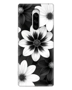 Чехол для Sony Xperia 1 с картинкой «Монохромные астры»