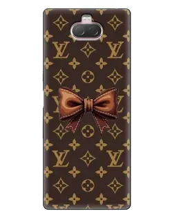 Чехол для Sony Xperia 10 с картинкой «LV с бантом» Чехол для Sony Xperia 10 с картинкой «LV с бантом»