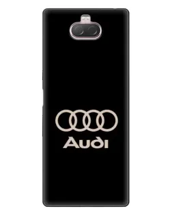 Чехол для Sony Xperia 10 с картинкой «Audi — золотой логотип»
