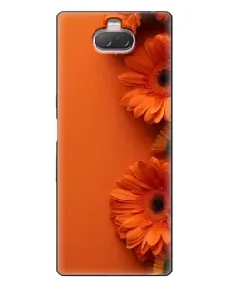Чехол для Sony Xperia 10 с картинкой «Оранжевые герберы»