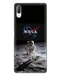Чехол для Sony Xperia L3 с картинкой «Астронавт на Луне» Чехол для Sony Xperia L3 с картинкой «Астронавт на Луне»