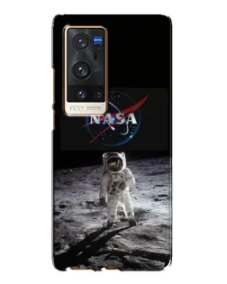 Чехол для Vivo X60 Pro Plus с картинкой «Астронавт на Луне»