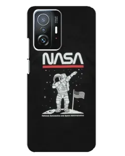 Чохол для Xiaomi 11T / 11T Pro з картинкою «NASA — крокуємо по Місяцю»