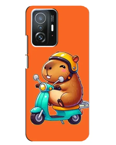 Чехол для Xiaomi 11T / 11T Pro с картинкой «Капибара на скутере»
