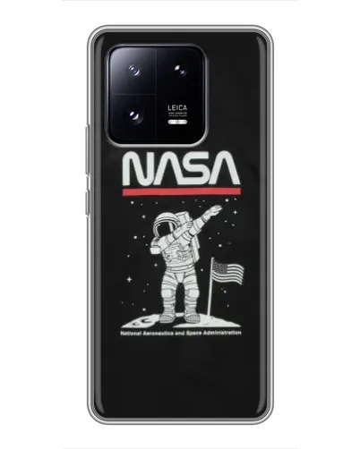 Чехол для Xiaomi 13 Pro с картинкой «NASA — шагаем по Луне»