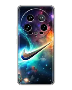 Чехол для Xiaomi 14 Ultra с картинкой «Космический Nike Swoosh»