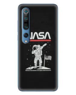 Чехол для Xiaomi Mi 10 Pro с картинкой «NASA — шагаем по Луне» Чехол для Xiaomi Mi 10 Pro с картинкой «NASA — шагаем по Луне»