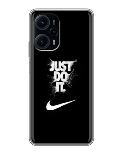 Чехол для Xiaomi POCO F5 с картинкой «Текстовый принт Nike»
