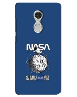 Чехол для Xiaomi Redmi 5 с картинкой «NASA — лунная миссия» Чехол для Xiaomi Redmi 5 с картинкой «NASA — лунная миссия»