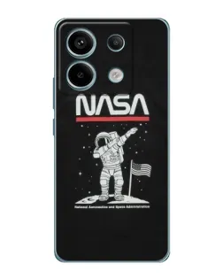 Чохол для Xiaomi Redmi Note 13 Pro з картинкою «NASA — крокуємо по Місяцю» Чохол для Xiaomi Redmi Note 13 Pro з картинкою «NASA — крокуємо по Місяцю»