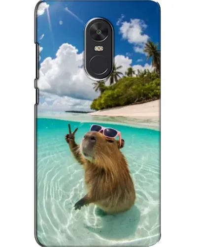 Чехол для Xiaomi Redmi Note 4X с картинкой «Капибара на море» Чехол для Xiaomi Redmi Note 4X с картинкой «Капибара на море»