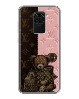 Чехол для Xiaomi Redmi Note 9 с картинкой «Мишка в стиле LV» Чехол для Xiaomi Redmi Note 9 с картинкой «Мишка в стиле LV»